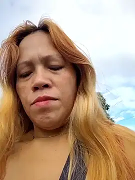 Snapshot of CockBiter83 chatting on 31, 10, 2025 CockBiter83 online show from 31, 10, 2025