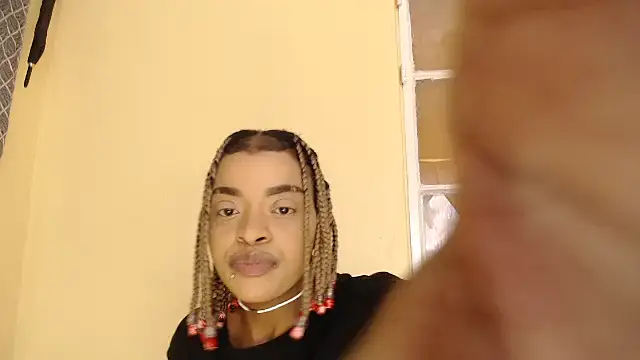 fifiqueen25 online show from 2, 12, 2025