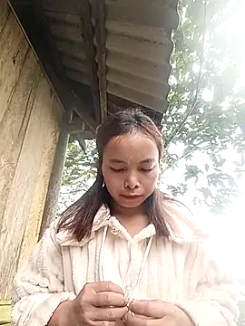 Nguyet2k4 online show from 9, 2, 2026