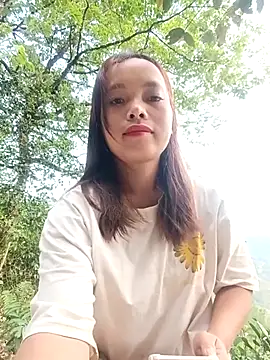 Nguyet2k4 online show from 11, 4, 2026