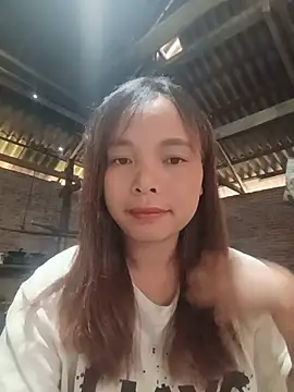 Snapshot of Nguyet2k4 chatting on 6, 7, 2026 Nguyet2k4 online show from 6, 7, 2026