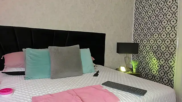 mariianna lopez  online show from 27, 9, 2025