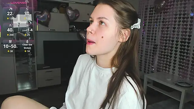 HeatherNextDoor online show from 10, 2, 2026