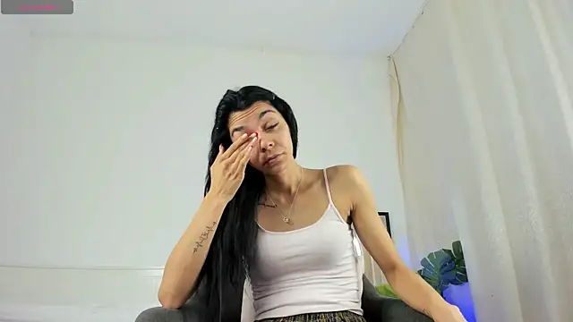 ReneeVoss online show from 6, 1, 2026