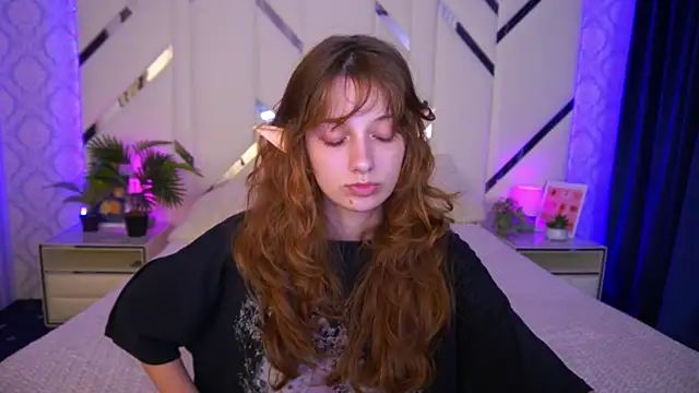 CuteeFoxy online show from 30, 10, 2025