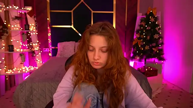 CuteeFoxy online show from 22, 12, 2025