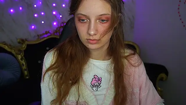 Snapshot of CuteeFoxy chatting on 25, 2, 2026 CuteeFoxy online show from 25, 2, 2026