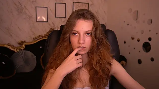CuteeFoxy online show from 1, 6, 2026