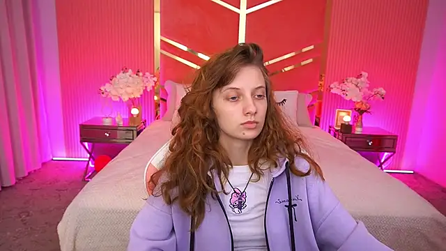 CuteeFoxy online show from 17, 12, 2025