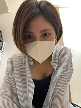 Io chaaan xxx online show from 6, 11, 2025