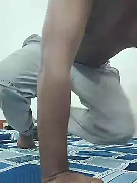 Akki19989 online show from 1, 12, 2025