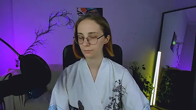 evalora vei online show from 18, 10, 2025