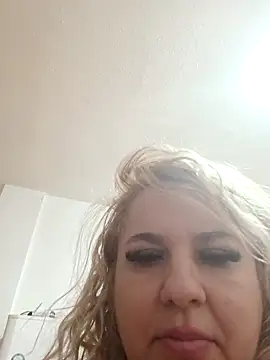 BelleInna online show from 28, 10, 2025