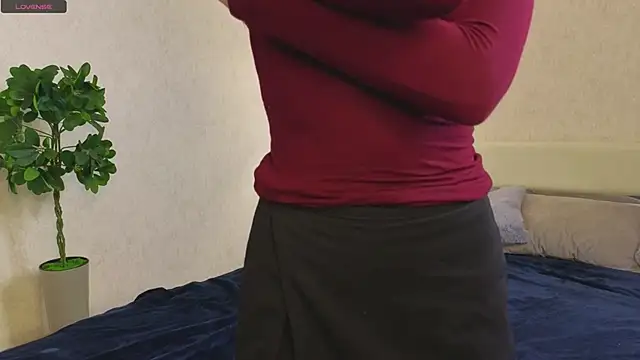 Erosyne online show from 10, 2, 2026