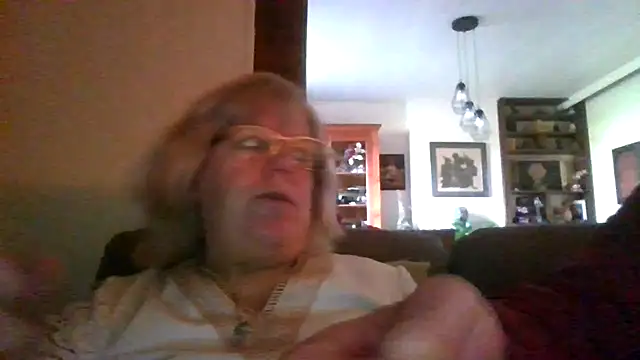 Snapshot of Bouddha-Angel chatting on 1, 11, 2025 Bouddha-Angel online show from 1, 11, 2025