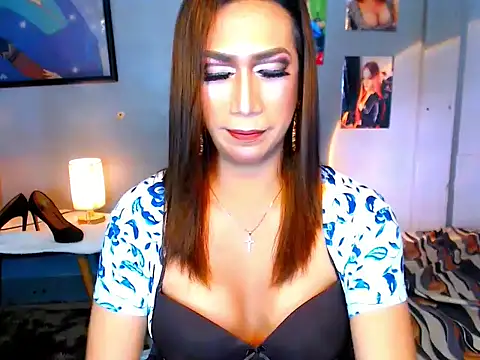 littleredbunny27 online show from 11, 1, 2026