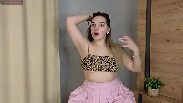 LustLagoon online show from 27, 11, 2025