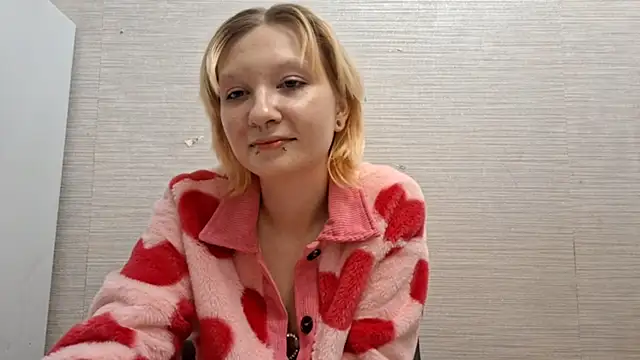 AstraVale online show from 30, 10, 2025