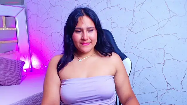 luna jonezz online show from 2, 11, 2025