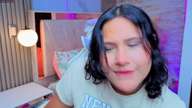 luna jonezz online show from 14, 11, 2025