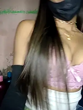 Strip Hotty242 online show from 22, 12, 2025