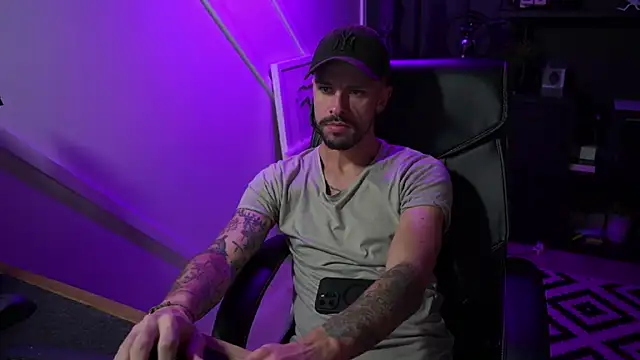 monsieurguitsxxx online show from 19, 11, 2025