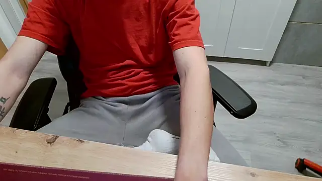 Snapshot of Twilightboyx chatting on 20, 10, 2025 Twilightboyx online show from 20, 10, 2025