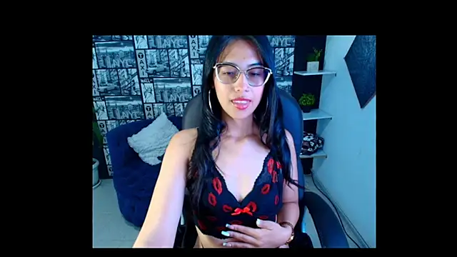 Snapshot of Sub_Scarlett chatting on 26, 11, 2025 Sub Scarlett online show from 26, 11, 2025