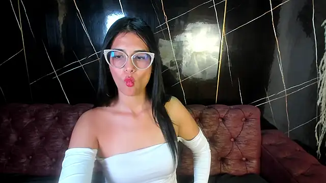 Sub Scarlett online show from 9, 2, 2026