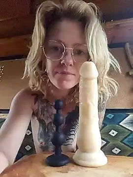 DeesseLilli online show from 14, 10, 2025