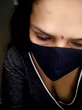 strip queennn online show from 8, 1, 2026