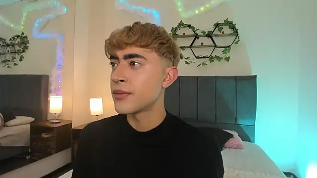 JustinCastiblanco online show from 25, 11, 2025