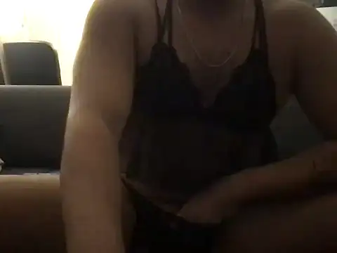 dicsucerboy77 online show from 9, 11, 2025