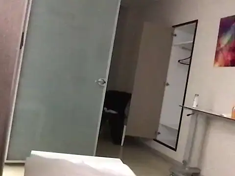 dicsucerboy77 online show from 15, 2, 2026