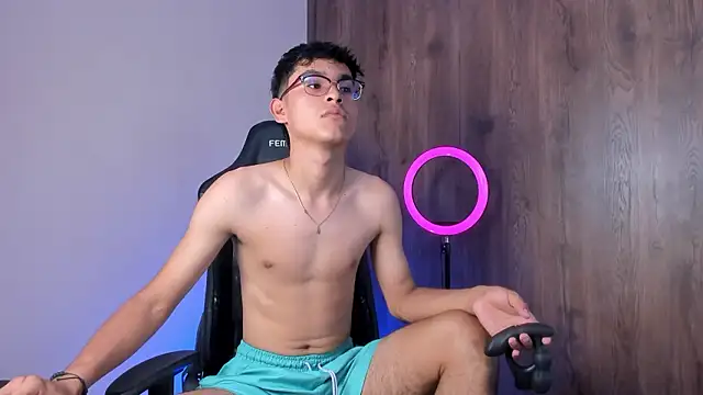 Snapshot of Muchachito18 chatting on 6, 2, 2026 Muchachito18 online show from 6, 2, 2026