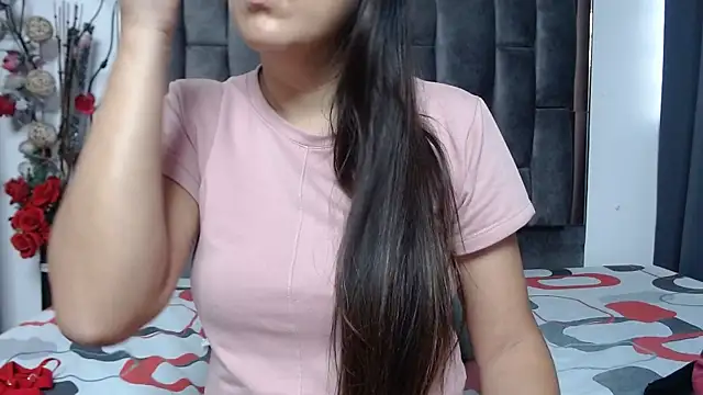 Salmma Milf online show from 20, 12, 2025