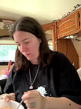 JT83FL online show from 24, 10, 2025