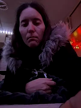 JT83FL online show from 2, 11, 2025