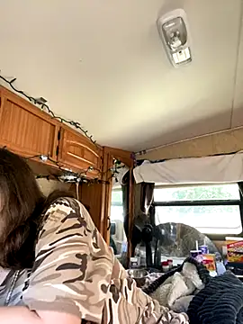 JT83FL online show from 18, 11, 2025