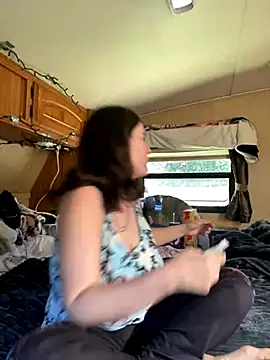 JT83FL online show from 17, 11, 2025