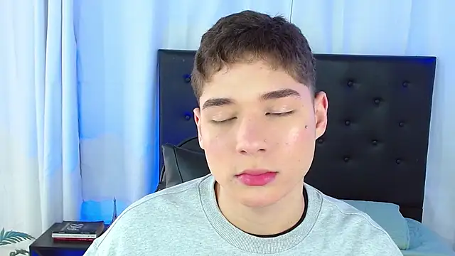 Snapshot of Mattass18 chatting on 18, 2, 2026 Mattass18 online show from 18, 2, 2026