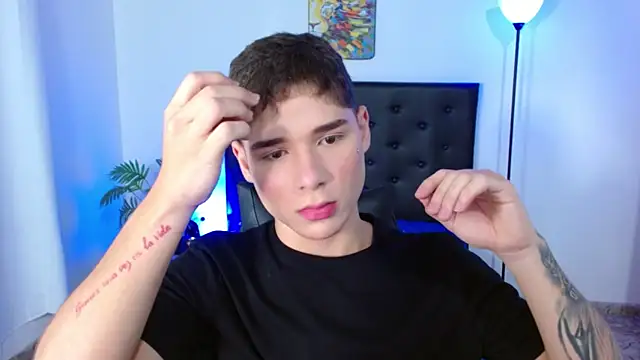 Snapshot of Mattass18 chatting on 12, 2, 2026 Mattass18 online show from 12, 2, 2026