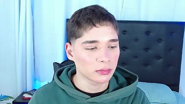 Snapshot of Mattass18 chatting on 24, 2, 2026 Mattass18 online show from 24, 2, 2026