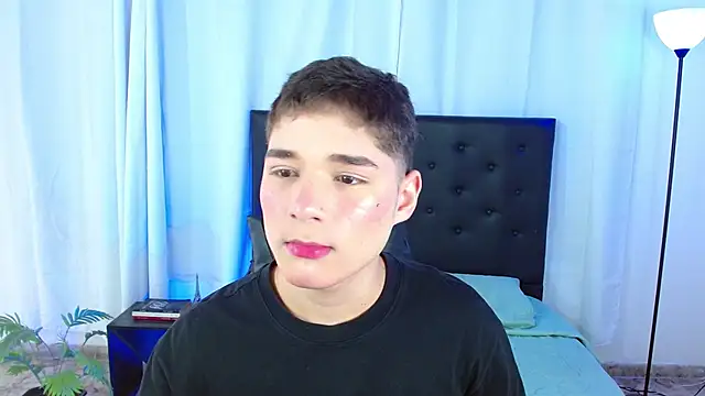 Snapshot of Mattass18 chatting on 17, 2, 2026 Mattass18 online show from 17, 2, 2026