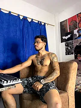 Kylian Alessandro online show from 20, 10, 2025