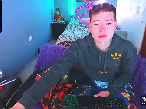 Latin boysxxxx online show from 15, 2, 2026