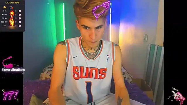 Latin boysxxxx online show from 27, 3, 2026