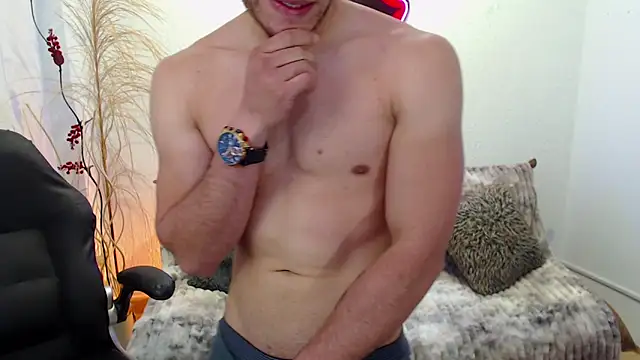 Snapshot of Ethan_Blaze chatting on 23, 10, 2025 Ethan Blaze online show from 23, 10, 2025