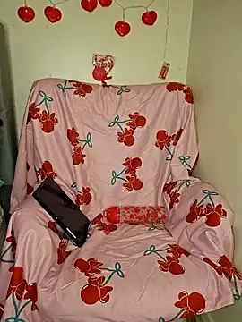 Snapshot of LucyMiax chatting on 13, 2, 2026 LucyMiax online show from 13, 2, 2026