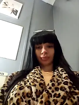 Snapshot of LucyMiax chatting on 8, 2, 2026 LucyMiax online show from 8, 2, 2026